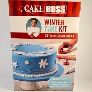 3/$30 CAKE BOSS 25 PIECE WINTER CAKE KIT